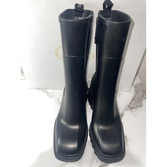 Chloé Black Rubber Mid-Calf Rain Boots with Chunky Heel Size [38] - Picture 4 of 5